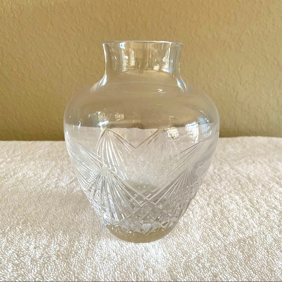 Atlantis Crystal Vase - Picture 1 of 4